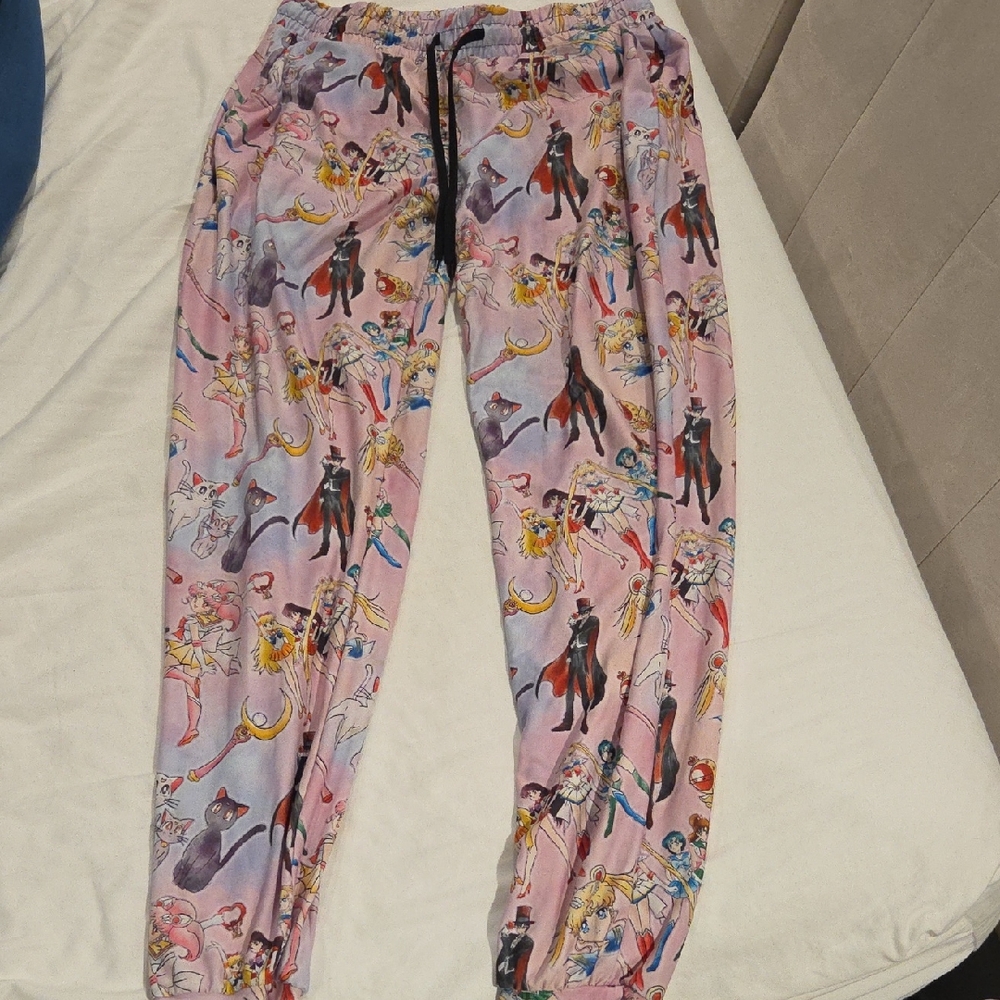 Sailor Moon Graphic Jogger Pants - Pink From THE LEGGING LASS